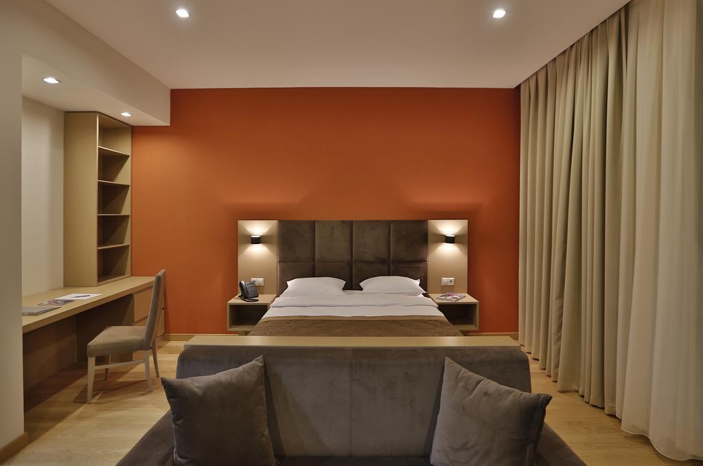 Homebridge Hotel Apartments Baku Exteriör bild
