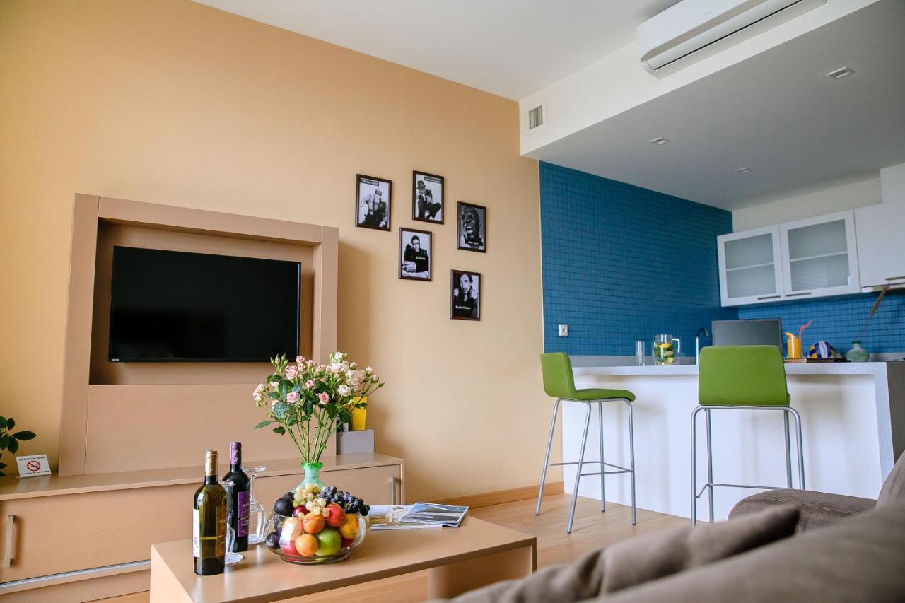 Homebridge Hotel Apartments Baku Exteriör bild