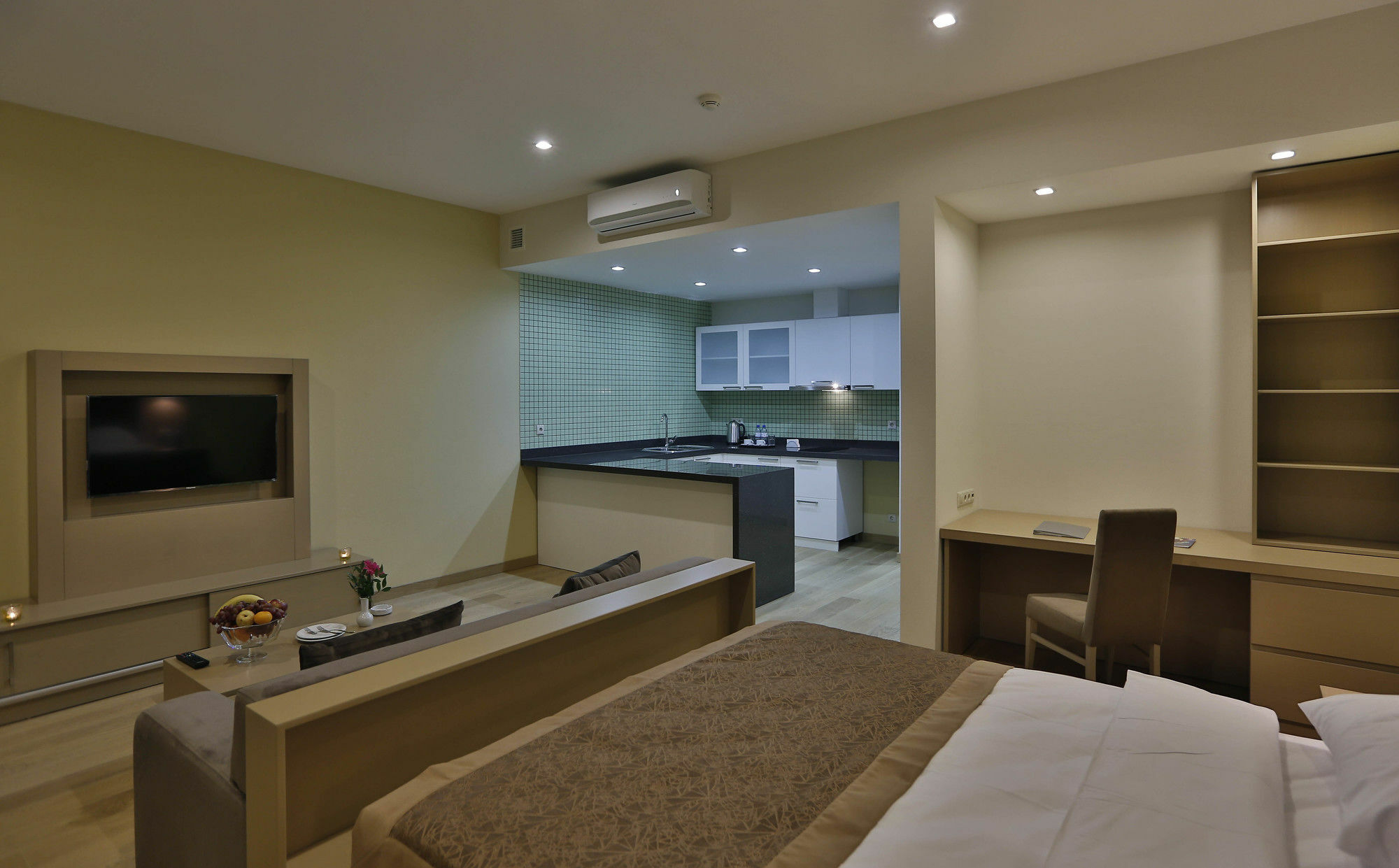 Homebridge Hotel Apartments Baku Exteriör bild